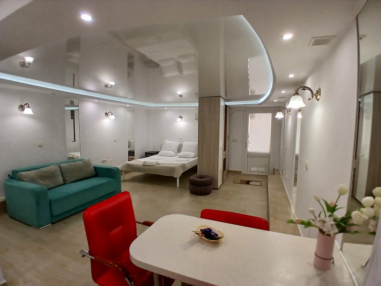 Мини-отель Семья Феодосия-57