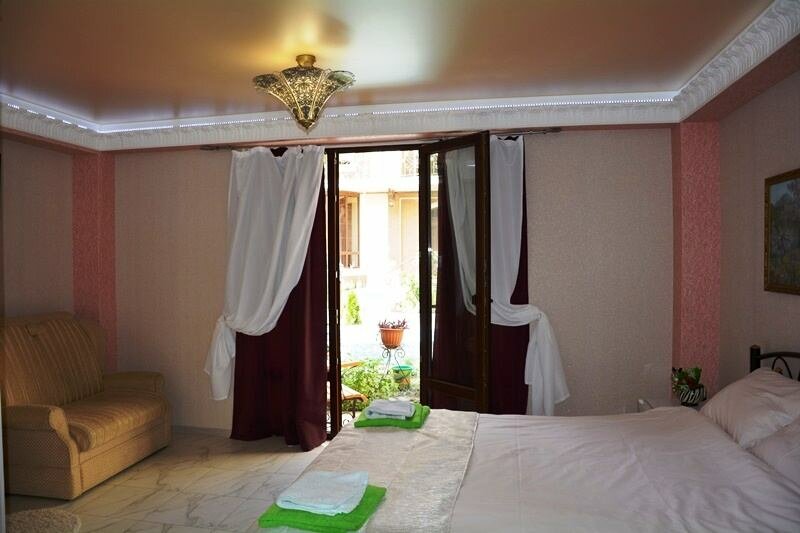 Мини-отель Семья Феодосия-110