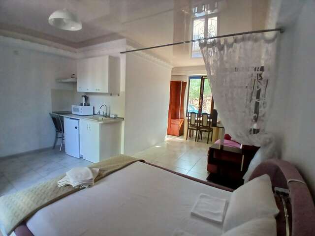 Мини-отель Семья Феодосия-145