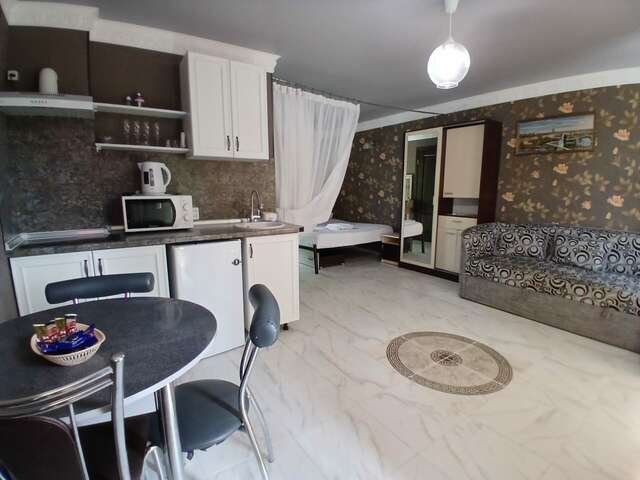 Мини-отель Семья Феодосия-41