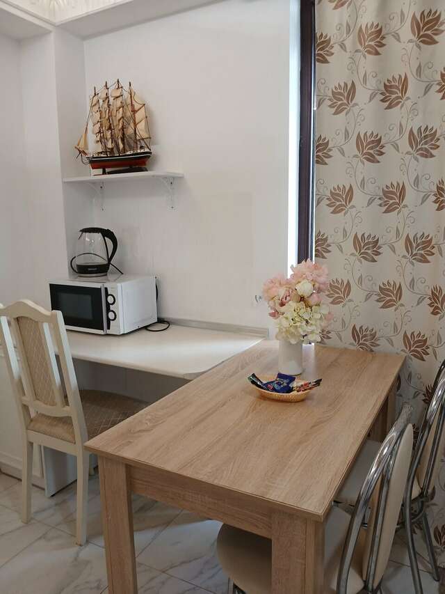 Мини-отель Семья Феодосия-12