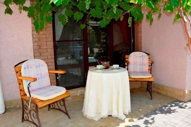 Мини-отель Семья Феодосия-108